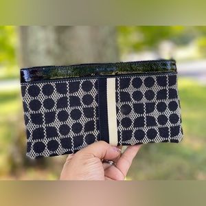 ⭐️SOLD⭐️Vintage Canvas & Vernis Leather Kate Spade Wallet/Pouch